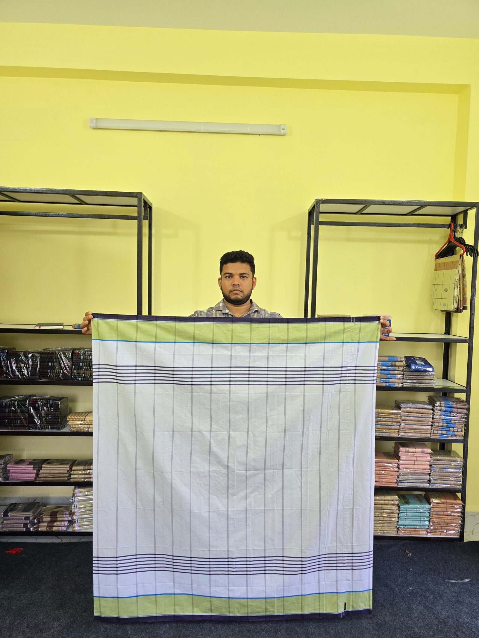 Stripe Lungi A-37 - Image 3
